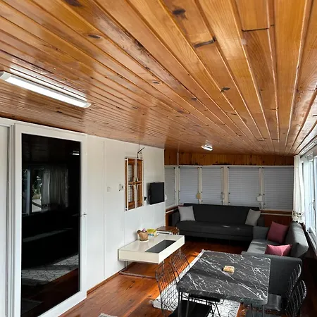 Tuerkmen Apart2 بيت للعطل *